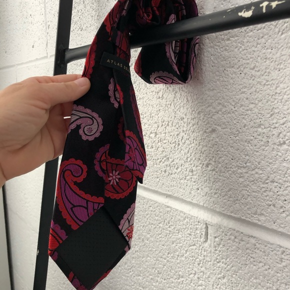 Atlas Design paisley print tie - Picture 3 of 5